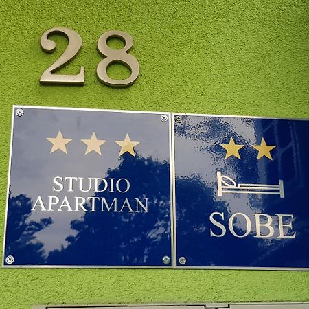 Отель Sobe Novi Grad Осиек Экстерьер фото
